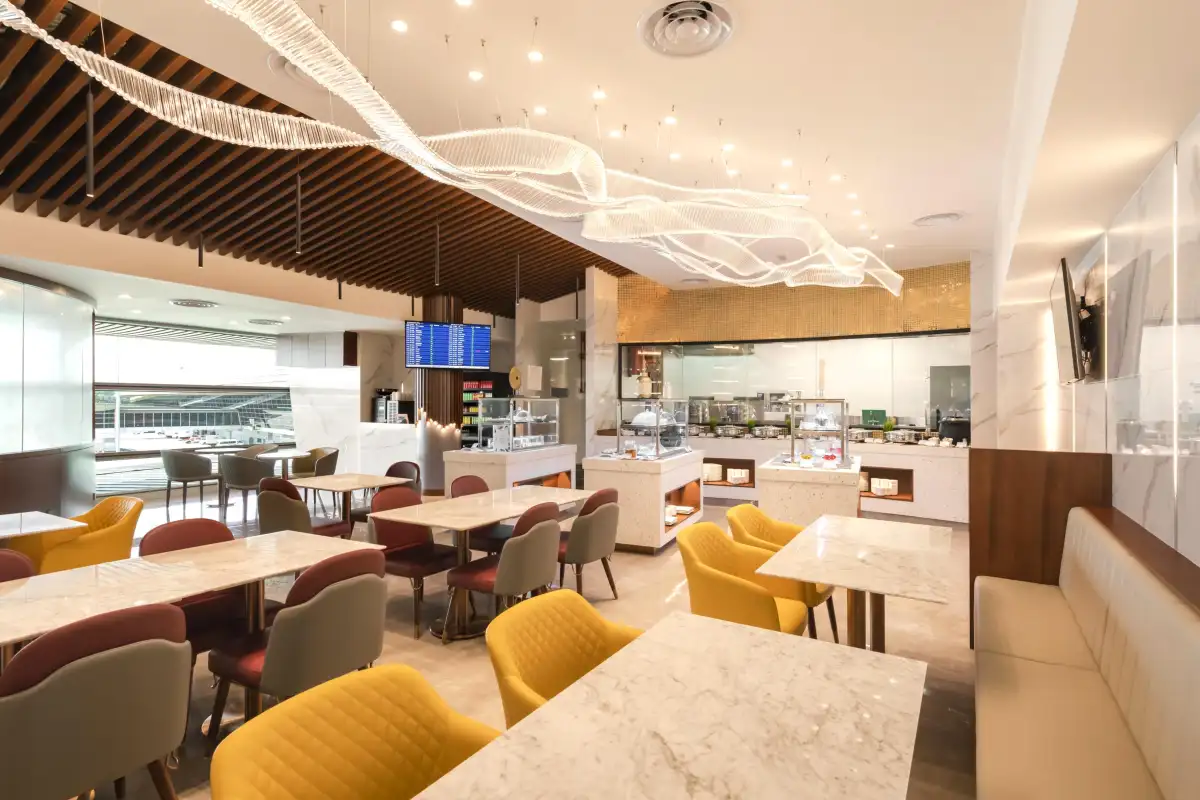 Travel Club Lounge (Satellite Building) – photos 6