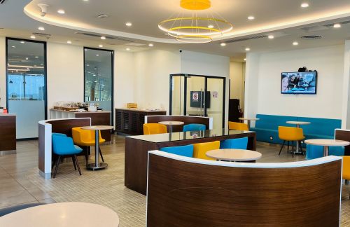 CNNPearl Lounge (International)