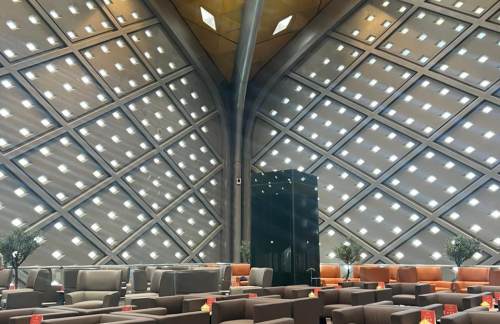 air-6852280Hayyak Lounge