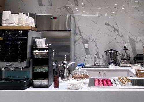 ELQHayyak Lounge International