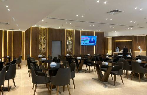 CAICAC Lounge by Plaza Premium Lounge & EAS