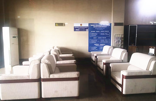 glbz龙腾高铁商旅候车区