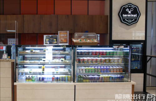 沙迦国际机场F & B Kiosk Gate 8