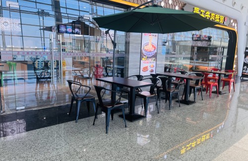 武汉天河国际机场迪欧咖啡&手工拉面（4I-16店）
