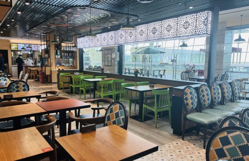 武汉天河国际机场迪欧咖啡&手工拉面（4I-16店）