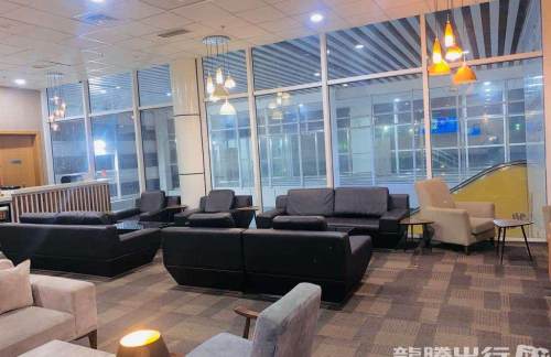 ROBSanbra Business & Priority Lounge