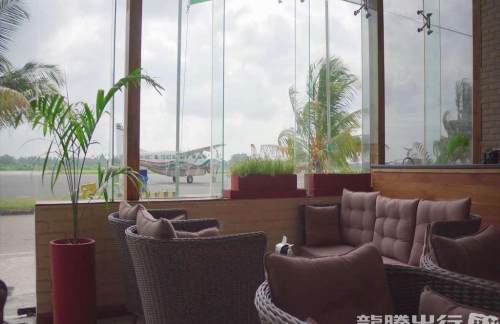 ZNZThe Premium Lounge