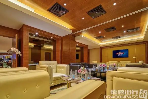 Sky Suite Airport Lounge KLIA T2 – photos 4
