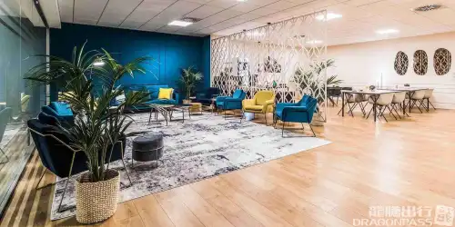 Sleep & Fly Business Center