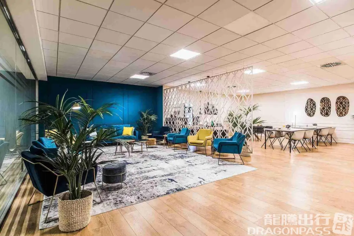 Sleep & Fly Business Center – photos 4