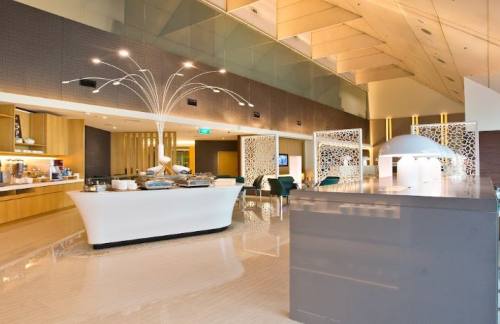 SINAmbassador Transit Lounge(T2)