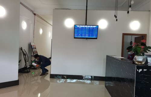 nnz龙腾商务候车区