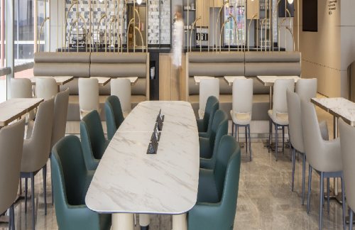 SAWPlaza Premium Bosphorus Lounge