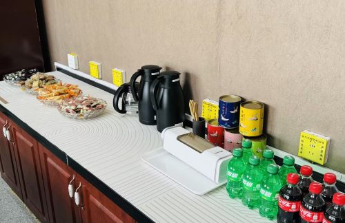 air-830220龙腾商务座候车区