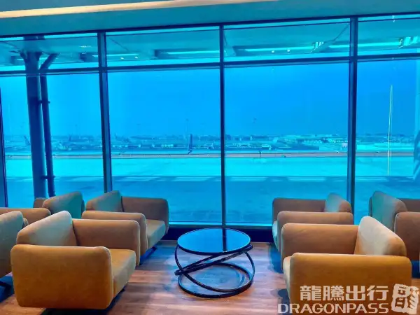 Ahlein Premium Lounge -T3 – photos 4