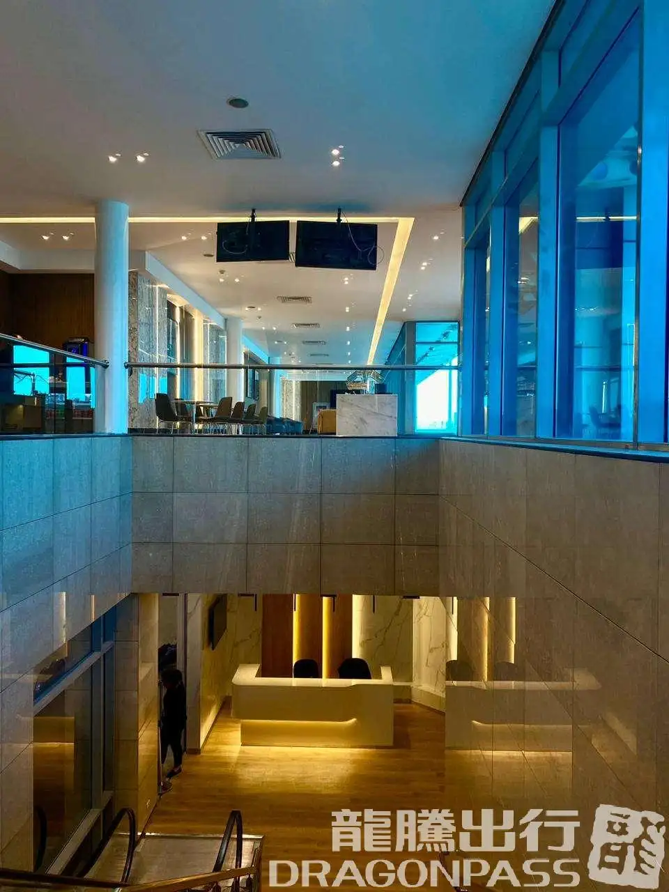 Ahlein Premium Lounge -T3 – photos 6