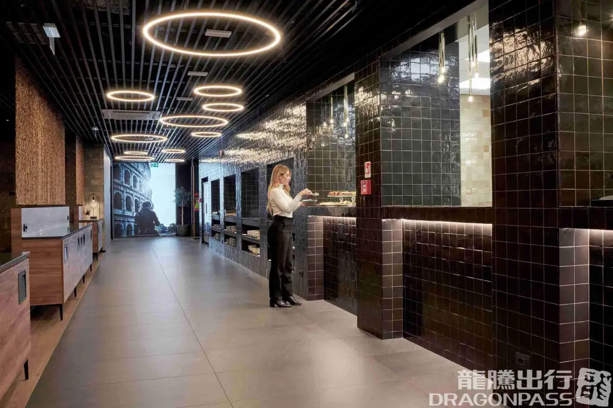 Prima Vista Lounge Portus – photos 3