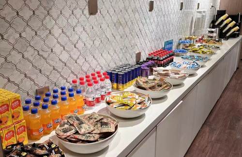 bjnz商务座候车区2