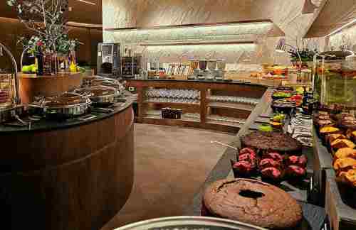 TIAScanderbeg VIP Lounge