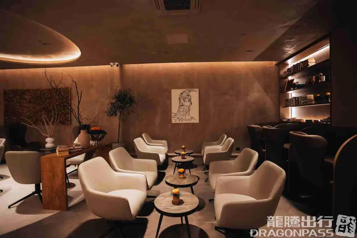 Scanderbeg VIP Lounge – photos 9