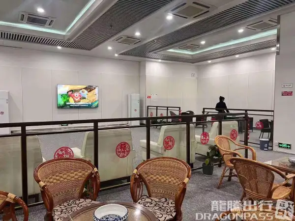 First Class Lounge – photos 3