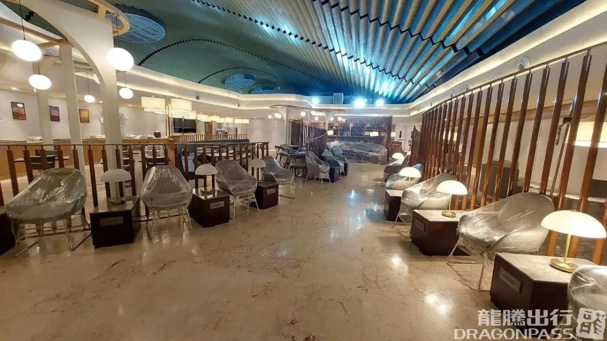 Travel Club Lounge – photos 12