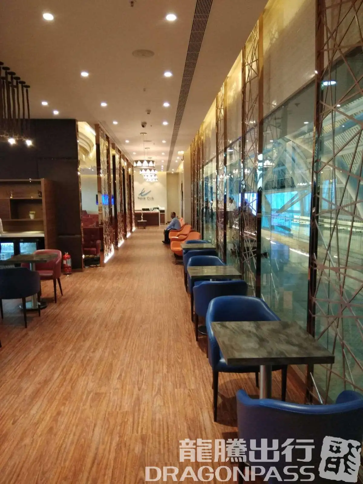 Travel Club Lounge – photos 3