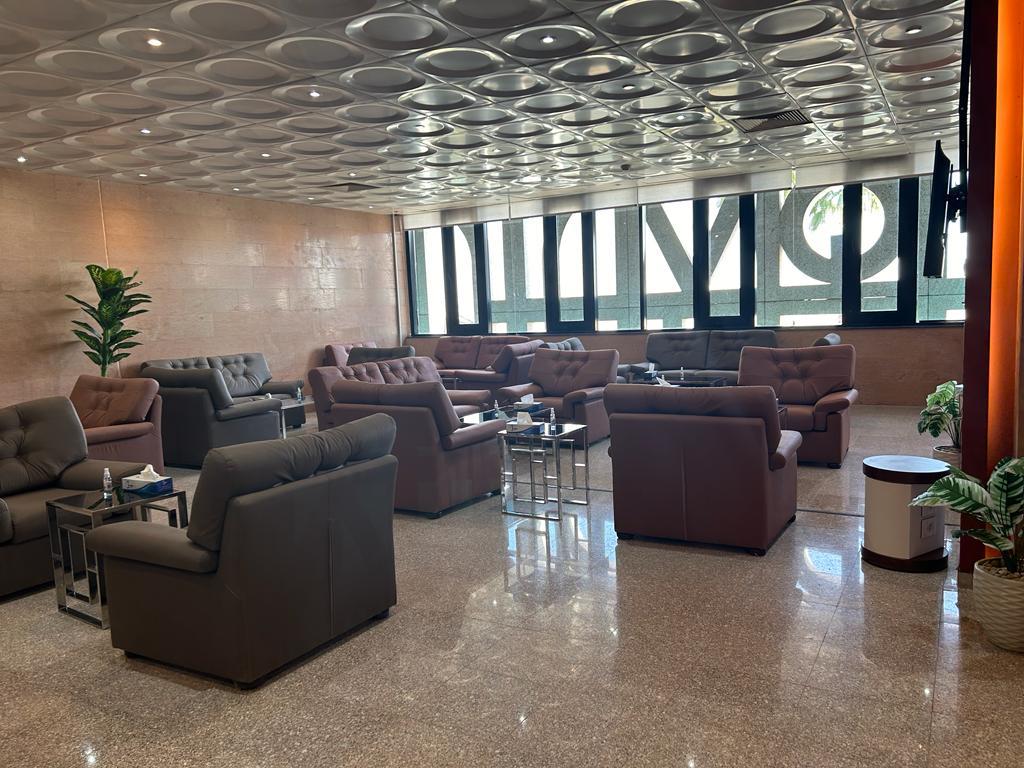 Pearl Lounge at LXR