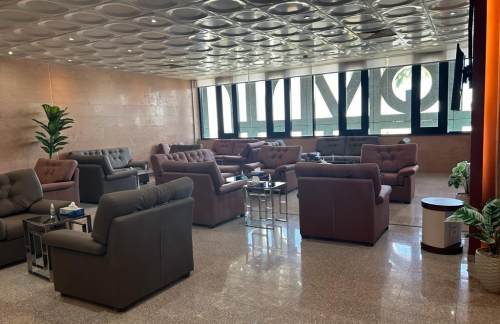 LXRPearl Lounge (Domestic)