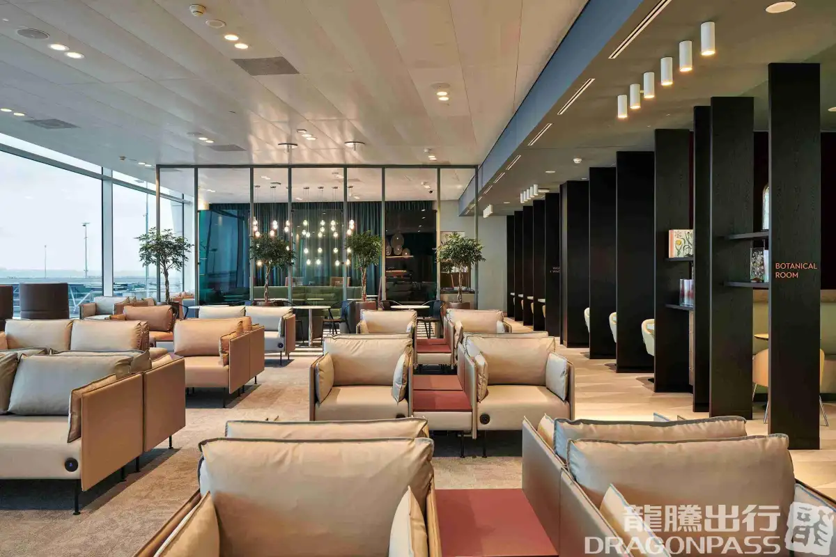 Aspire Lounge (No.41) – photos 6