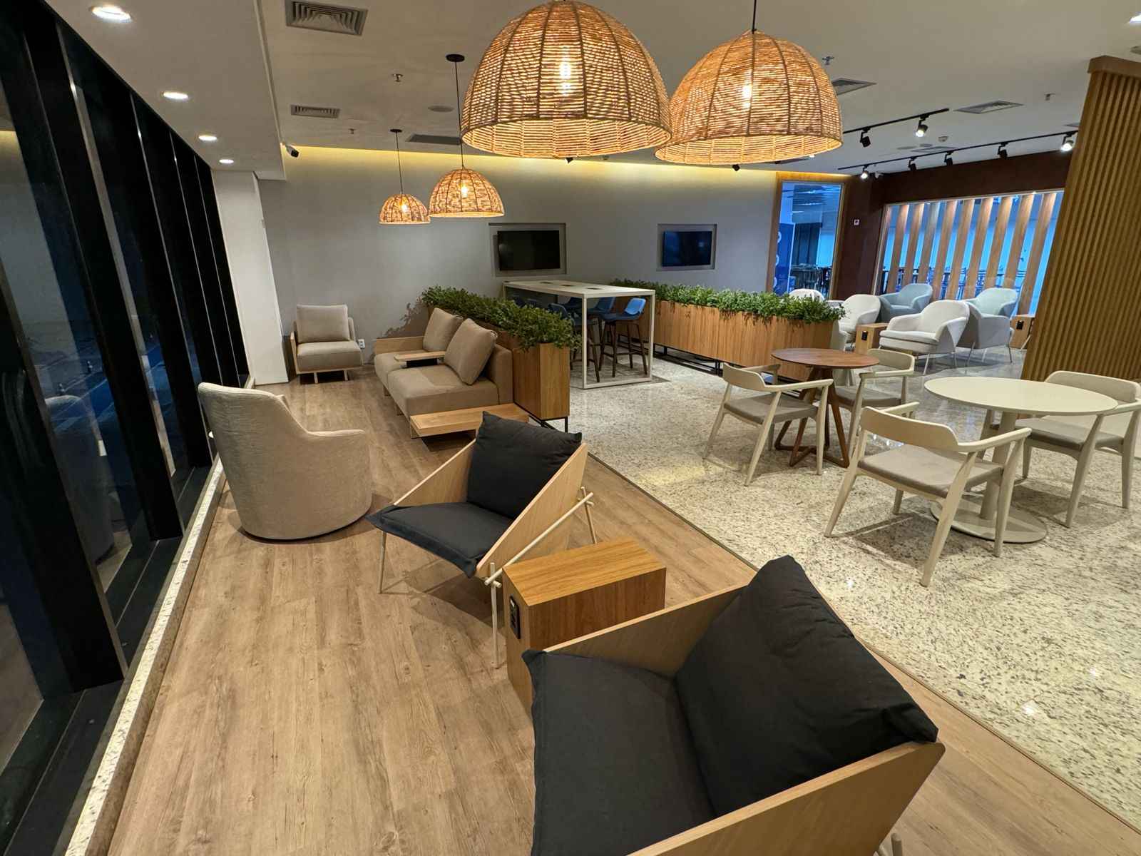Advantage VIP Lounge