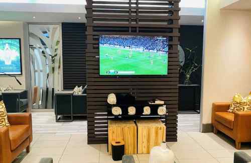 WDHParagon Premium Lounge