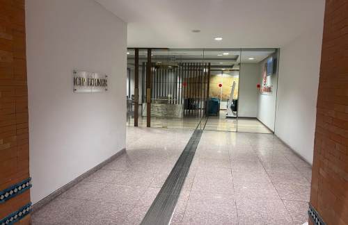 ISBDomestic Cip Lounge