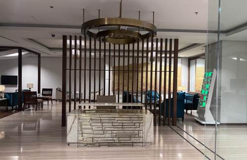 ISBDomestic Cip Lounge