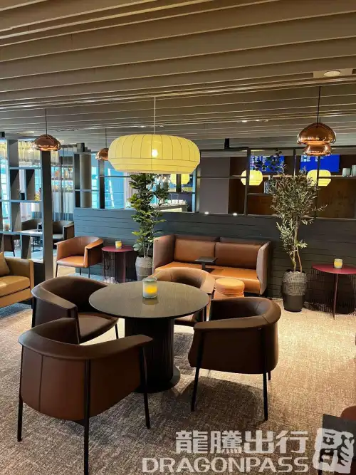 OSL Lounge (International Area)