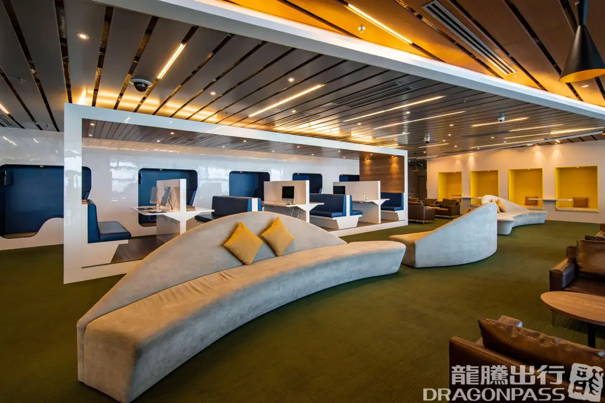 CIP Orchid Lounge – photos 10