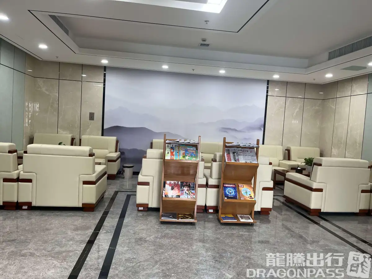 First Class Lounge – photos 7