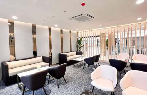 BKKMiracle Business Class Lounge