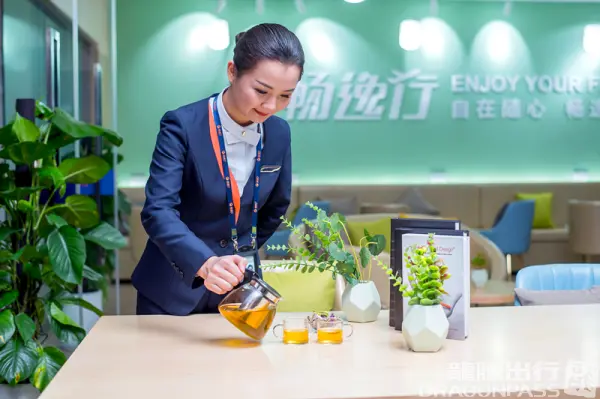 Premium Access Lounge (T3 Domestic) – photos 3