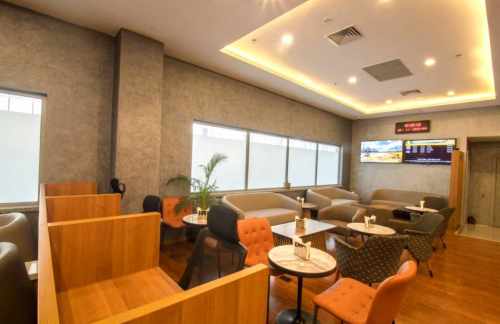 LOSLSG Things Remembered Lounge