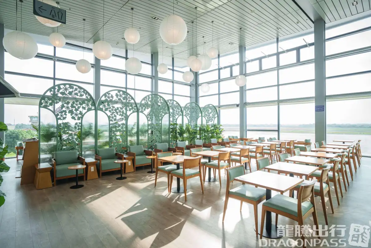 SH Premium Lounge Cat Bi – photos 2