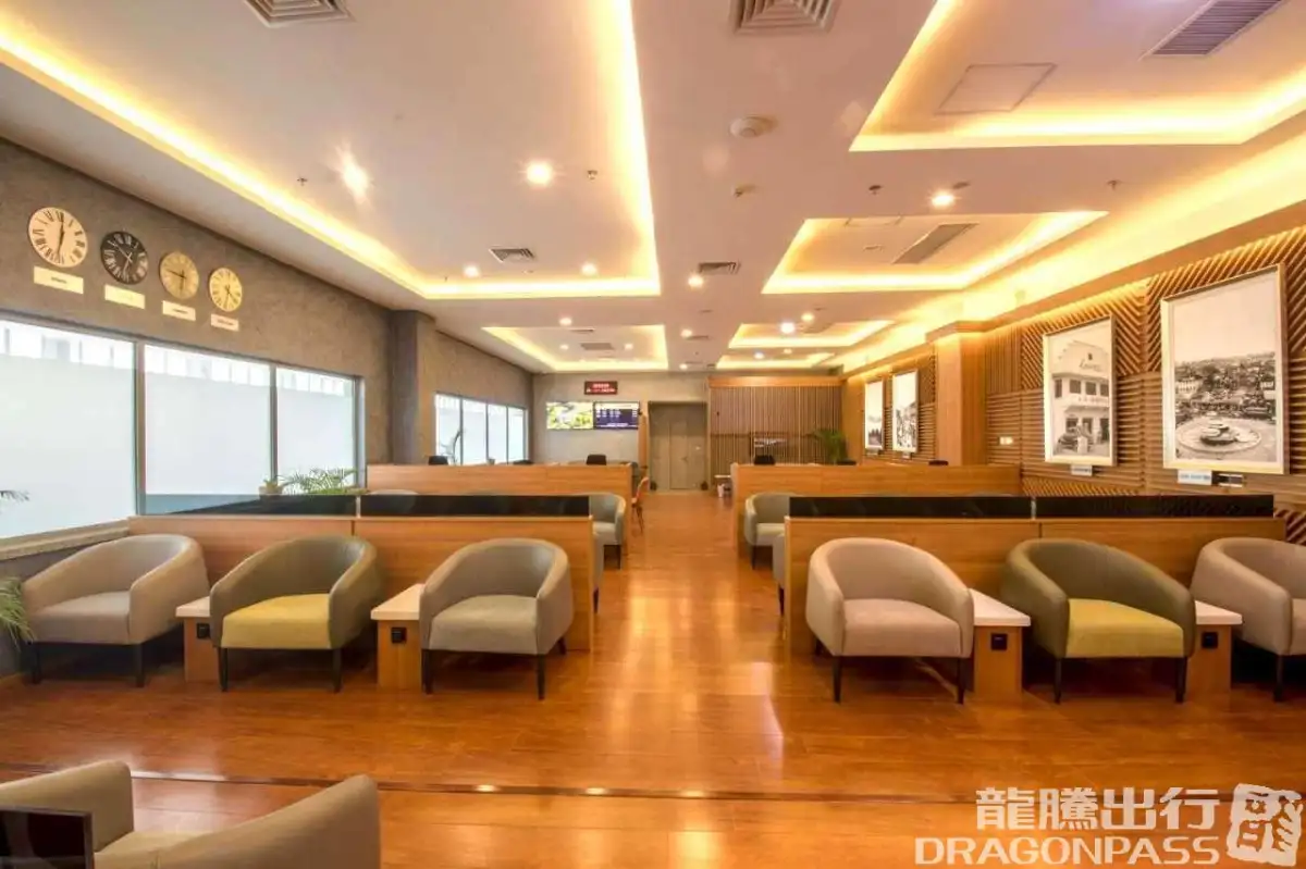 LSG Things Remembered Lounge – photos 2