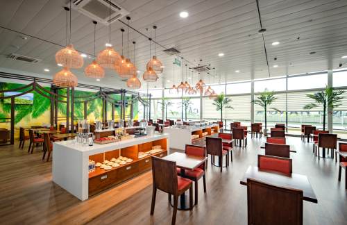 UIHSH Premium Lounge Phu Cat