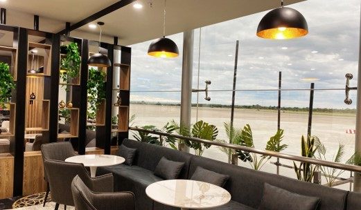 HREBlueberry Premium Lounge