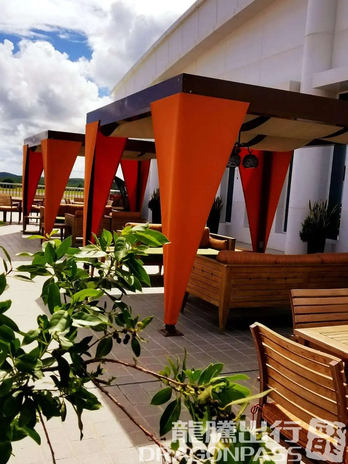 Executive Lounge – photos 5