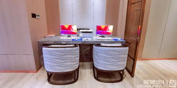 First Class Lounge No.1 – photos 3