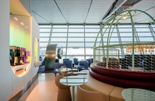 ICNOneworld Lounge (*Restrictions apply)