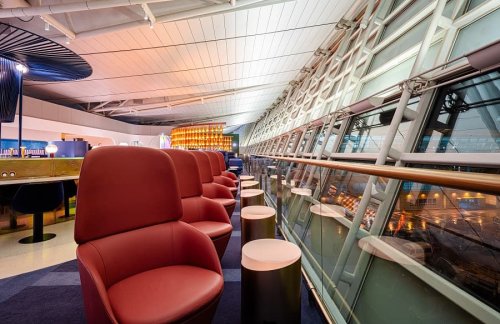 ICNOneworld Lounge (*Restrictions apply)