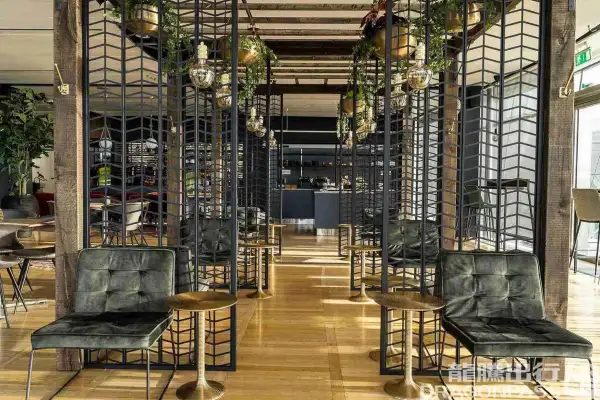 The Lounge by Menzies Aviation – photos 3