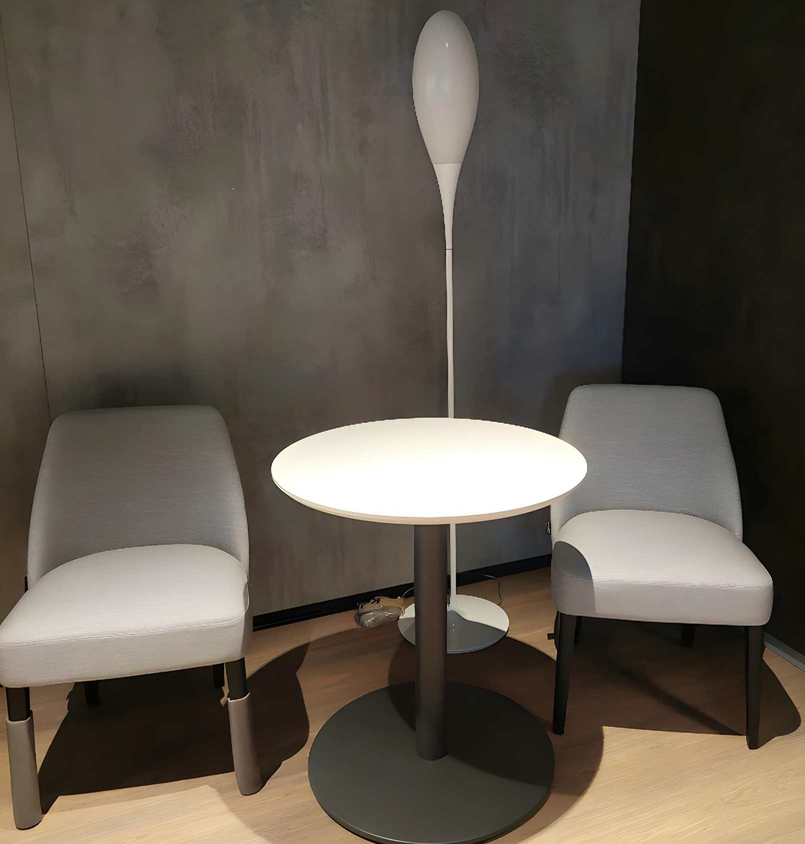 Alda Merini Classic Lounge atmosphere, image 2